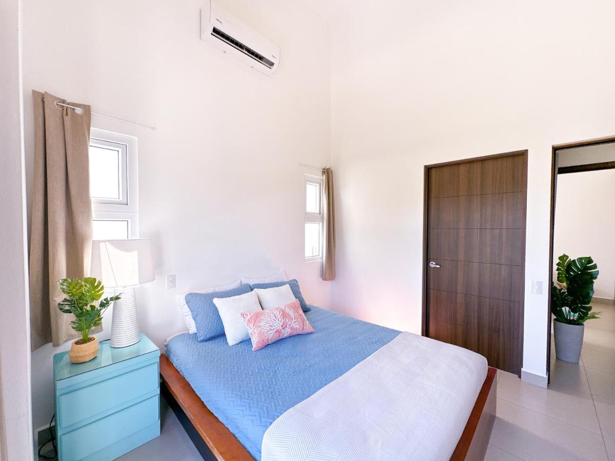 Pura Vida Apartment With Nice Pool Walking Distance To The Heart Of Jaco Bagian luar foto